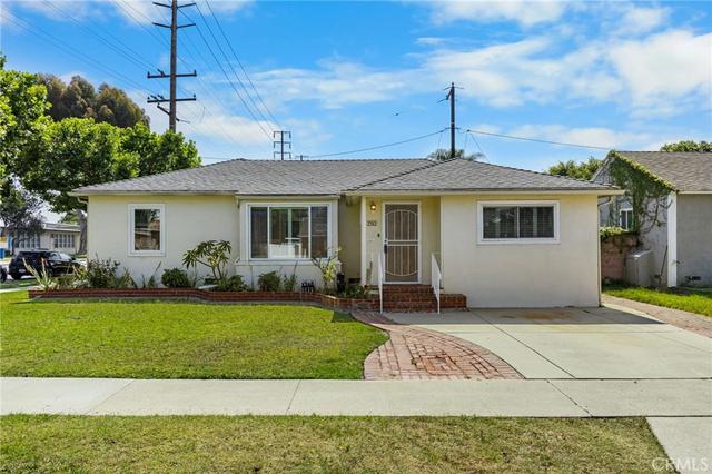 2162 Charlemagne, Long Beach, CA 90815