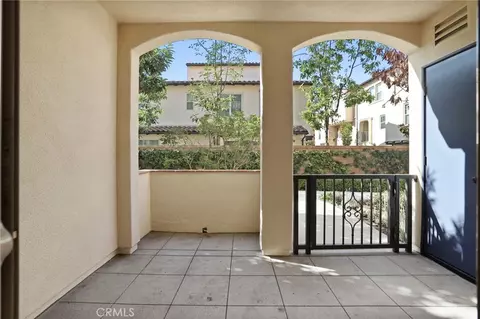 Exterior - 753 Spring Gdn, Irvine, CA 92618 photo 3 of 6