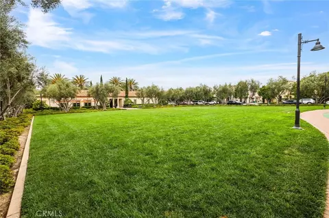 Exterior - 753 Spring Gdn, Irvine, CA 92618 photo 5 of 6