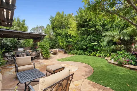 Exterior - 5 Franklin, Irvine, CA 92620 photo 2 of 15