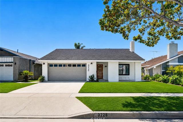 3226 S Towner St, Santa Ana, CA 92707