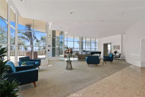 Living - 700 E Ocean Blvd #1501, Long Beach, CA 90802 photo 4 of 4