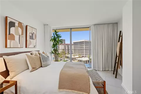 Bedroom - 700 E Ocean Blvd #1501, Long Beach, CA 90802 photo 4 of 4