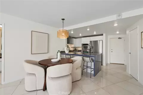 Dining - 700 E Ocean Blvd #1501, Long Beach, CA 90802 photo 1 of 2