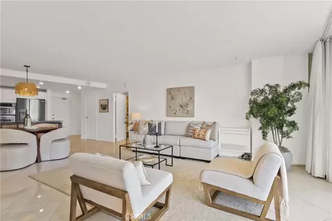 Living - 700 E Ocean Blvd #1501, Long Beach, CA 90802 photo 3 of 4