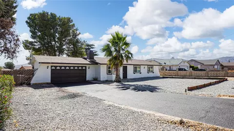 8205 Peach, Hesperia, CA 92345