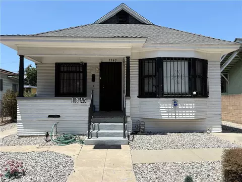 1345 E 58th St, Los Angeles, CA 90011