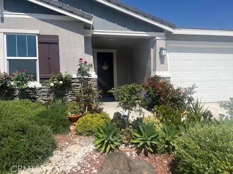 Exterior - 7561 Baerss Rd, Riverside, CA 92507 photo 8 of 11