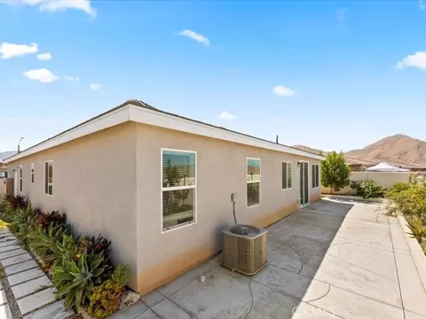 Exterior - 7561 Baerss Rd, Riverside, CA 92507 photo 3 of 11