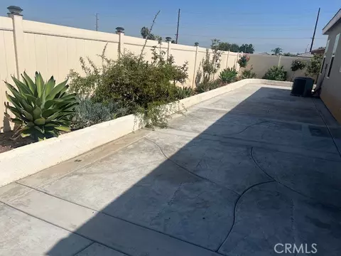 Exterior - 7561 Baerss Rd, Riverside, CA 92507 photo 10 of 11
