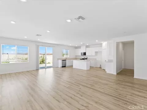 Living - 7561 Baerss Rd, Riverside, CA 92507 photo 2 of 6