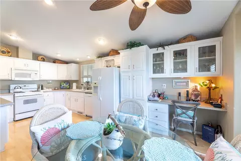 10681 Oak, Los Alamitos, CA 90720
