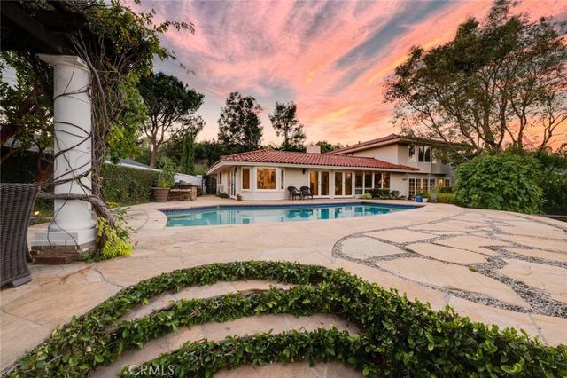 10432 Mira Vista Dr, North Tustin, CA 92705