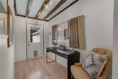 Entry Way - 3931 E De Ora Way, Long Beach, CA 90815 photo 1 of 5