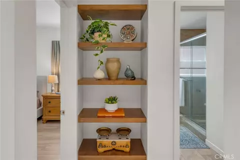Entry Way - 3931 E De Ora Way, Long Beach, CA 90815 photo 5 of 5