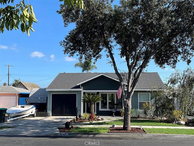 9112 Oak, Bellflower, CA 90706