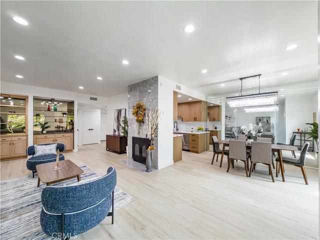 1944 Glendon Ave #209, Los Angeles, CA 90025