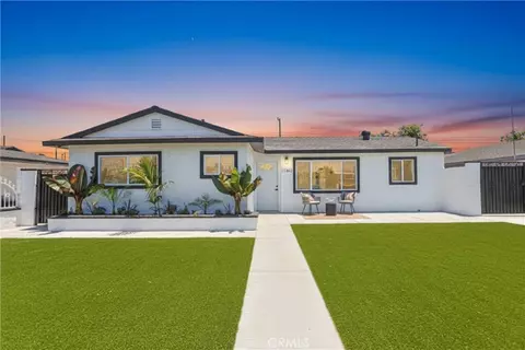 11852 Santa Rosalia, Stanton, CA 90680