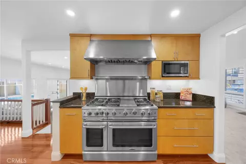 Kitchen - 4457 Via Largo, Cypress, CA 90630 photo 4 of 6