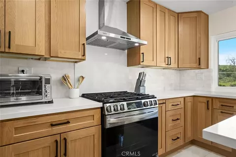 Kitchen - 1445 Arrow Wood, Brea, CA 92821 photo 4 of 5