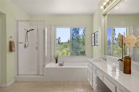 Bath - 1918 Edinburgh Way, Fullerton, CA 92831 photo 3 of 4