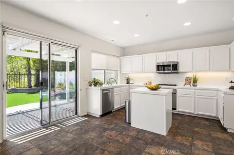 Kitchen - 1918 Edinburgh Way, Fullerton, CA 92831 photo 2 of 4