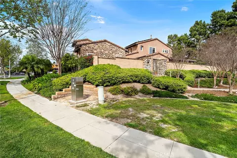 Exterior - 28 Drackert Ln, Ladera Ranch, CA 92694 photo 14 of 18
