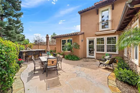 Exterior - 28 Drackert Ln, Ladera Ranch, CA 92694 photo 10 of 18