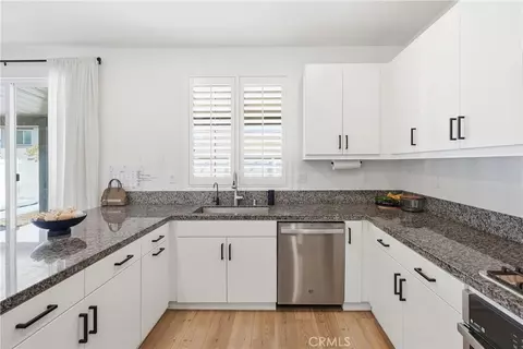 Kitchen - 367 Cachuma Ct, Rialto, CA 92377 photo 3 of 3