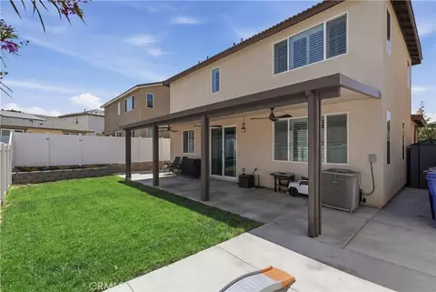 Exterior - 367 Cachuma Ct, Rialto, CA 92377 photo 5 of 7