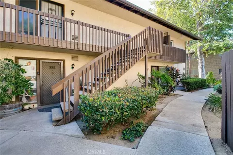 3050 S Bristol #1J, Santa Ana, CA 92704