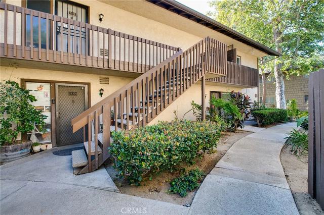 3050 S Bristol #1J, Santa Ana, CA 92704
