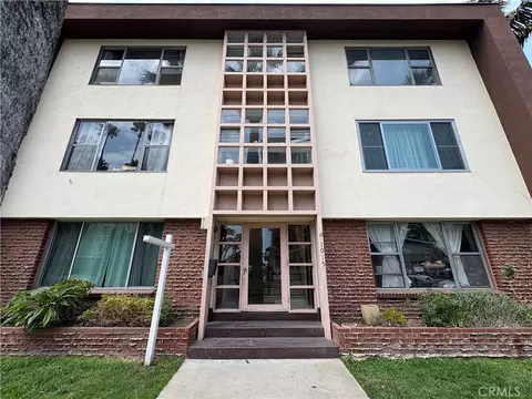 1015 E Ocean Blvd #12, Long Beach, CA 90802 photo 1