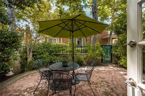 118 Matisse, Aliso Viejo, CA 92656