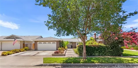 2118 Peachwood Ln, Santa Ana, CA 92705