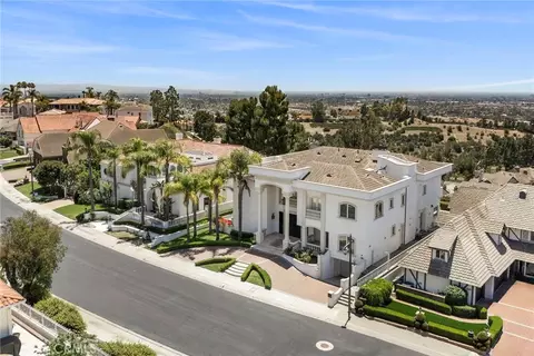 2858 N Chauncey Ln, Orange, CA 92867