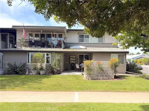 1860 Saint John Rd #32A, Seal Beach, CA 90740