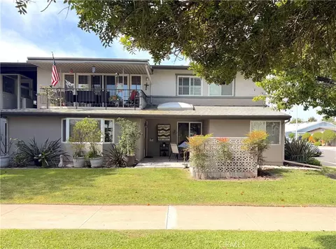 1860 Saint John Rd #32A, Seal Beach, CA 90740