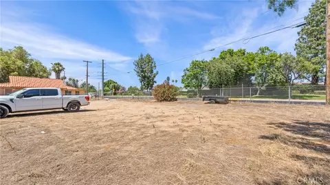 Exterior - 3284 Jackson, Riverside, CA 92503 photo 1 of 7
