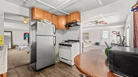 Entry Way - 3284 Jackson, Riverside, CA 92503 photo 1 of 2