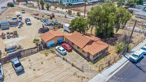 View/Area - 3284 Jackson, Riverside, CA 92503 photo 3 of 7