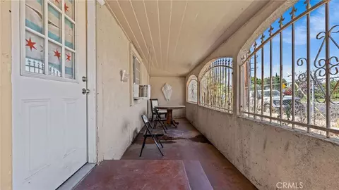 Exterior - 3284 Jackson, Riverside, CA 92503 photo 6 of 9
