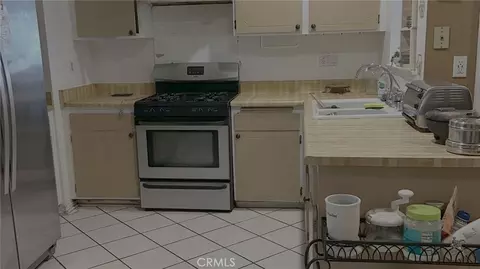 Kitchen - 1752 Fraser, Corona, CA 92882 photo 1 of 2