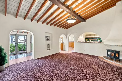 Living - 1324 E Chapman, Orange, CA 92866 photo 1 of 4