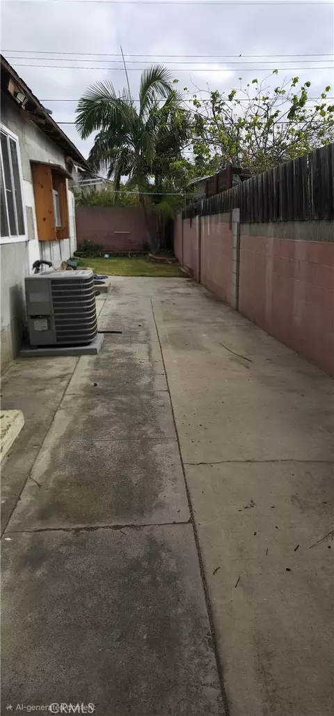 Exterior - 3747 E Roberta Ave, Orange, CA 92869 photo 12 of 15