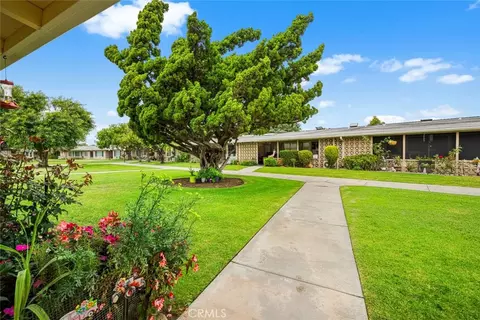 1341 Weeburn #75K, Seal Beach, CA 90740