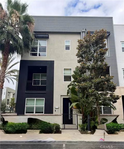 2258 Synergy, Irvine, CA 92614