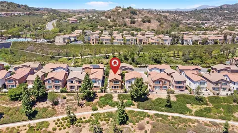 View/Area - 2976 E Coalinga Dr, Brea, CA 92821 photo 4 of 8