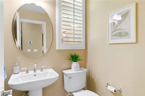 Bath - 2976 E Coalinga Dr, Brea, CA 92821 photo 1 of 5