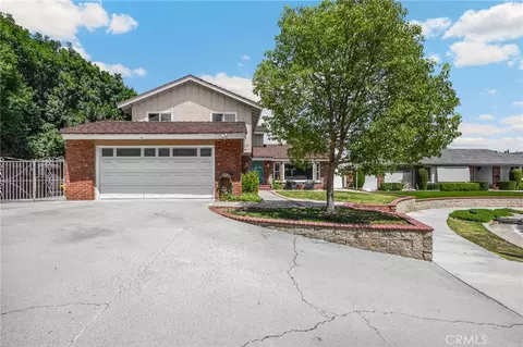 2640 Middlesex Pl, Fullerton, CA 92835 photo 2